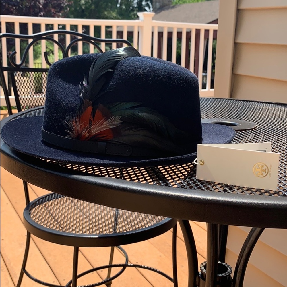 NWT ✨ Tory Burch Feather Fedora Hat